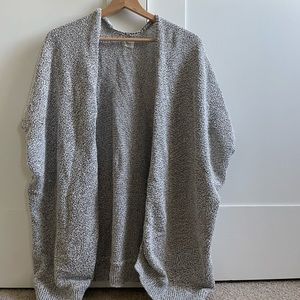 Community ionic knitted sweater